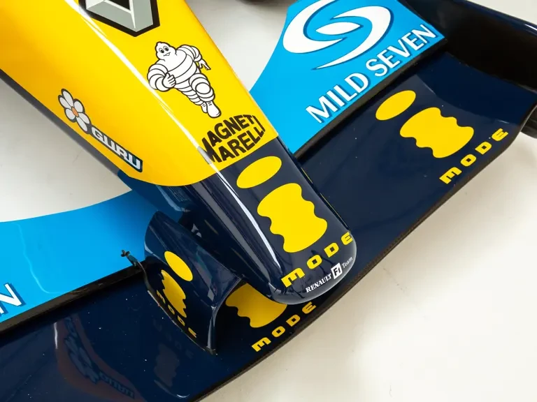 2004 Renault - Image 6 of 31