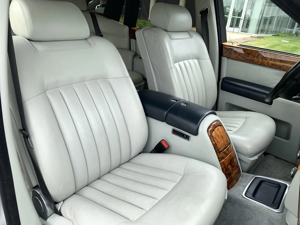 2004 Rolls-Royce Phantom VII - Image 21 of 31