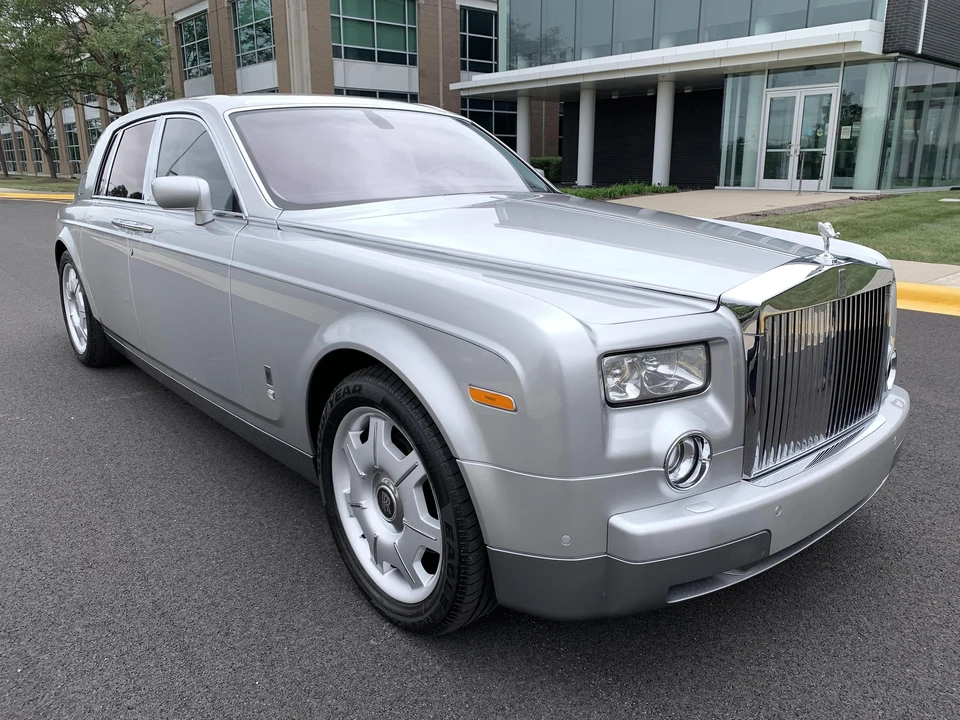 2004 Rolls-Royce Phantom VII - Image 4 of 31