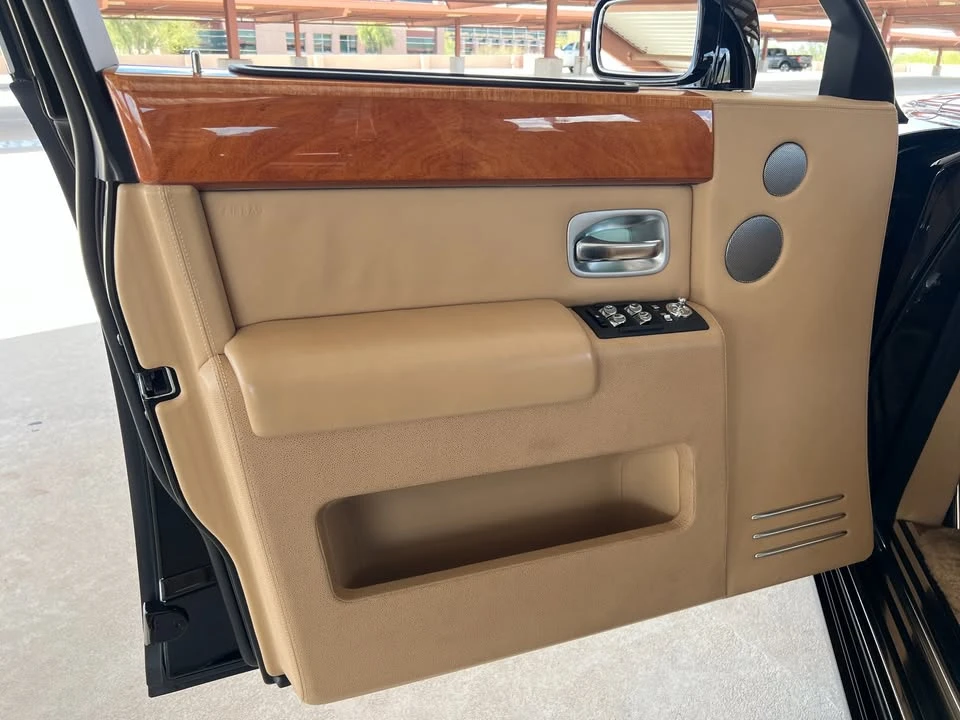 2004 Rolls-Royce Phantom VII - Image 10 of 20