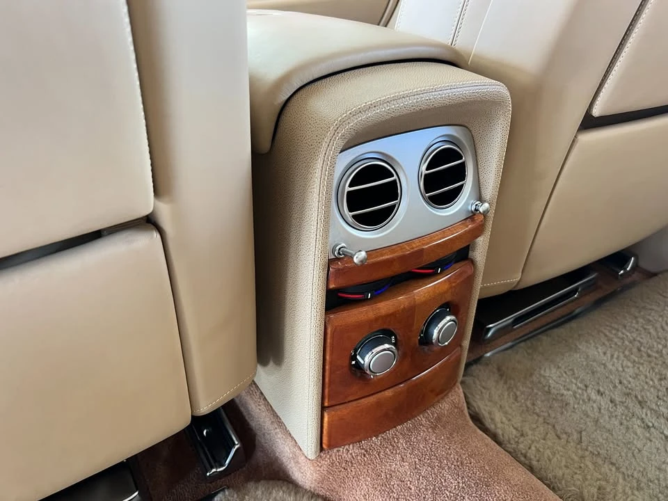 2004 Rolls-Royce Phantom VII - Image 15 of 20