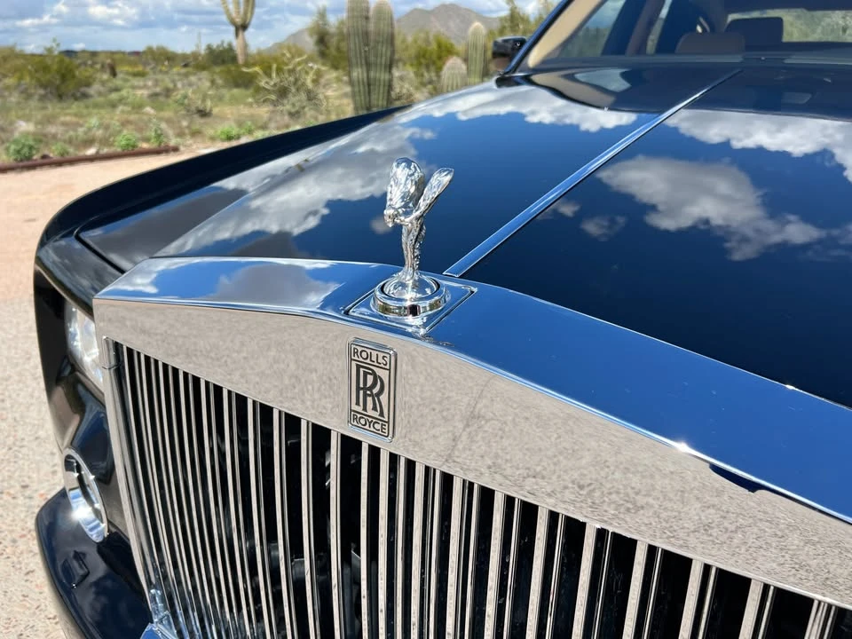 2004 Rolls-Royce Phantom VII - Image 8 of 20