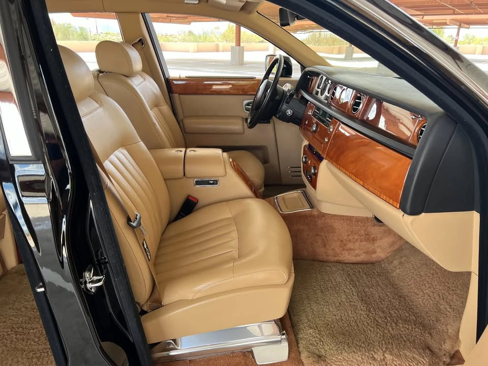 2004 Rolls-Royce Phantom VII - Image 17 of 20
