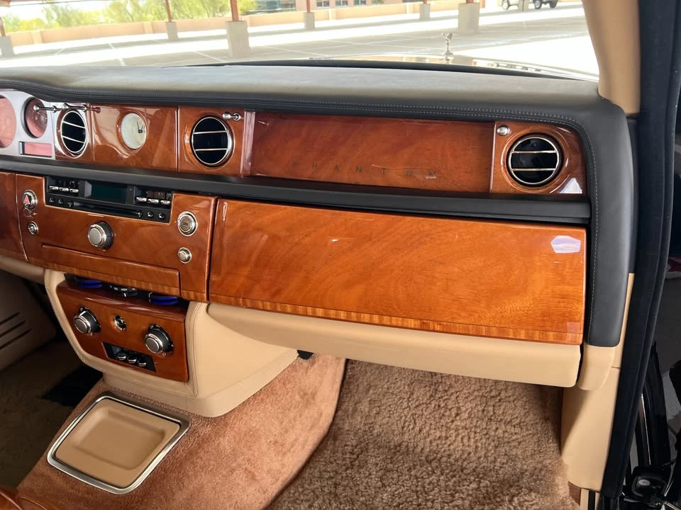 2004 Rolls-Royce Phantom VII - Image 19 of 20