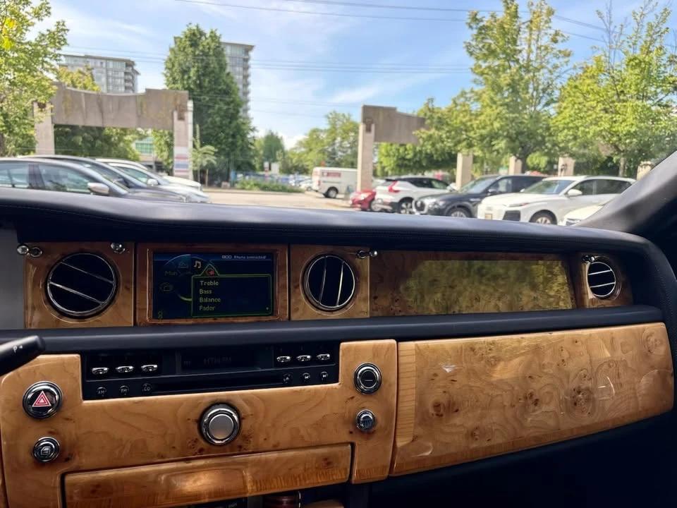 2004 Rolls-Royce Phantom VII - Image 9 of 20