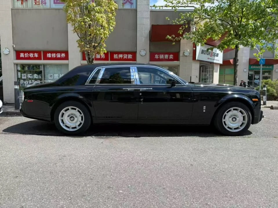 2004 Rolls-Royce Phantom VII - Image 2 of 20