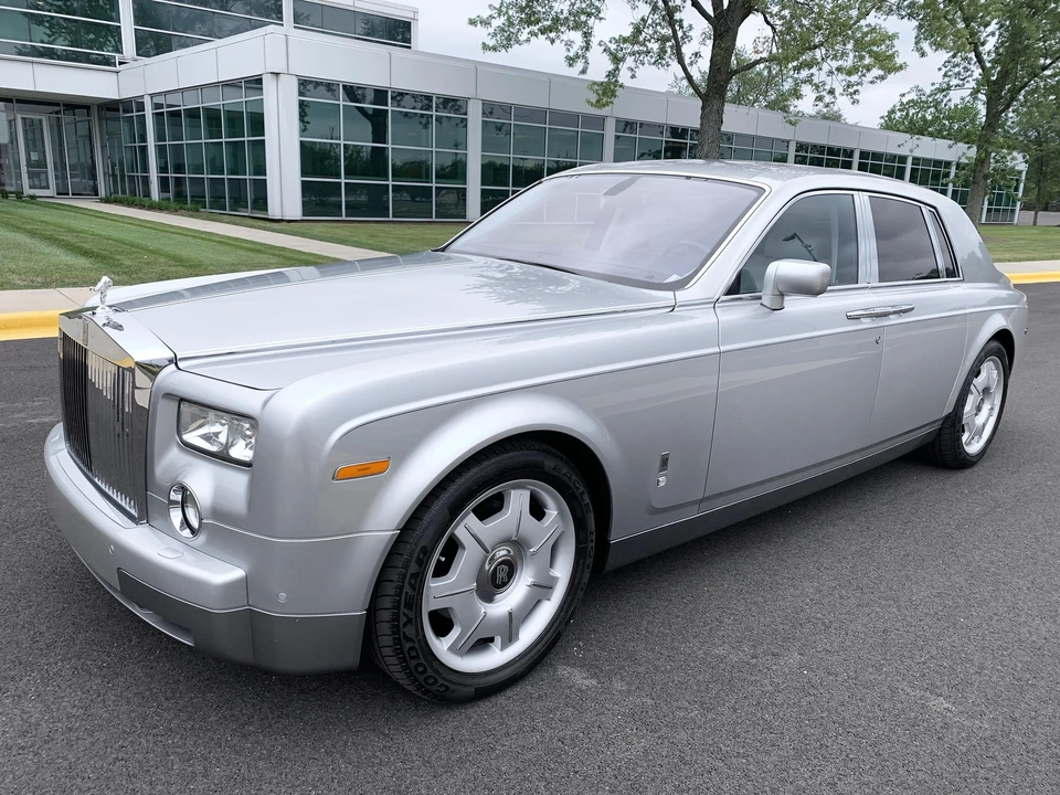 2004 Rolls-Royce Phantom VII - Image 13 of 21