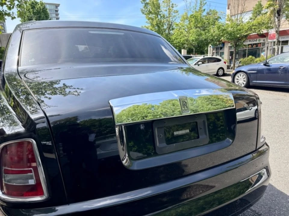 2004 Rolls-Royce Phantom VII - Image 10 of 20