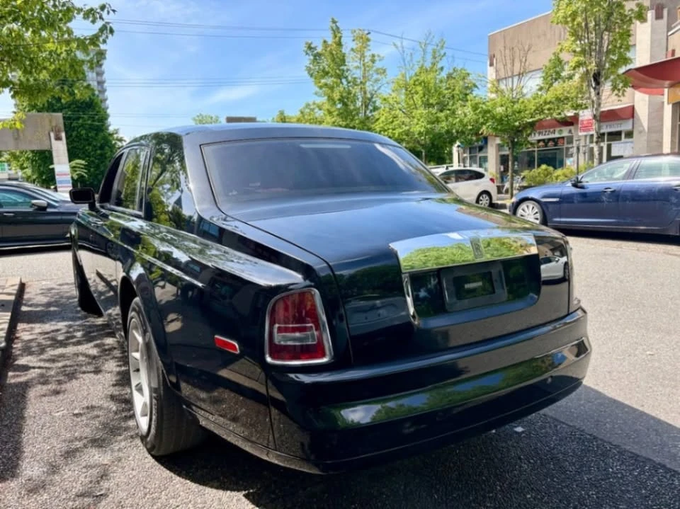 2004 Rolls-Royce Phantom VII - Image 11 of 20