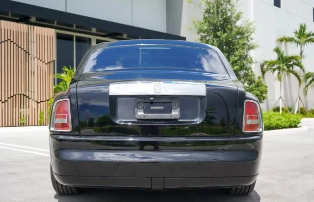 2004 Rolls-Royce Phantom VII - Image 5 of 12