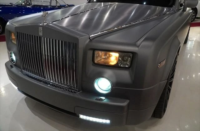 2004 Rolls-Royce Phantom VII - Image 11 of 12