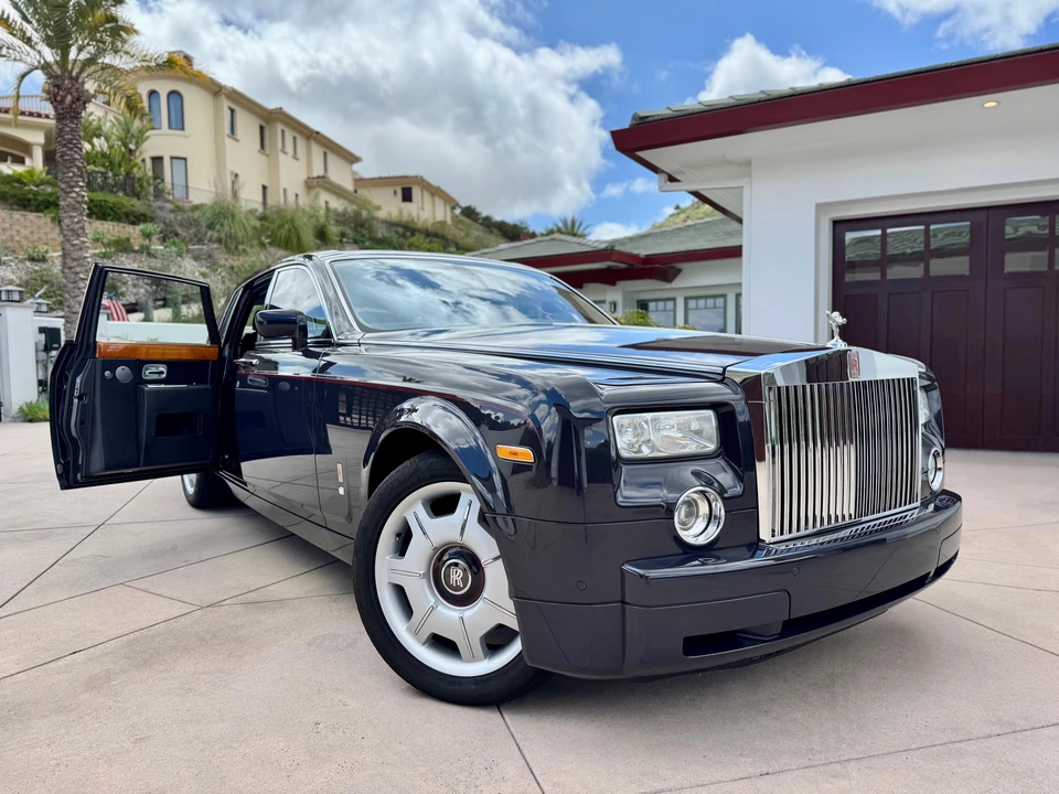 2004 Rolls-Royce Phantom VII - Image 15 of 31