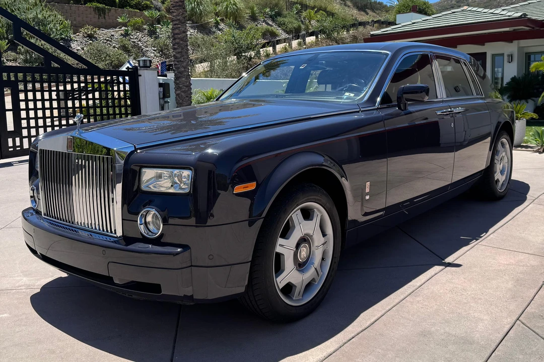 2004 Rolls-Royce Phantom VII - Image 7 of 31