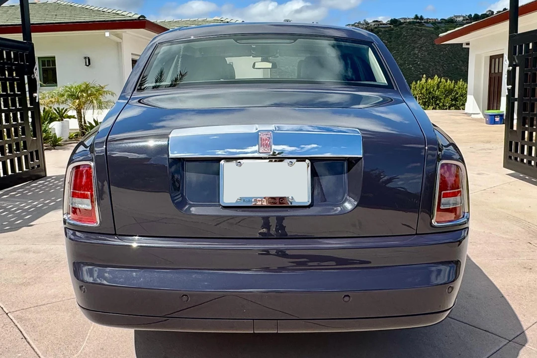 2004 Rolls-Royce Phantom VII - Image 5 of 31