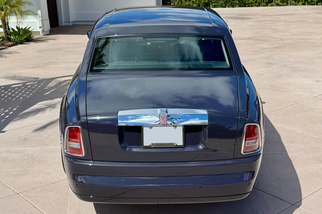 2004 Rolls-Royce Phantom VII - Image 11 of 31