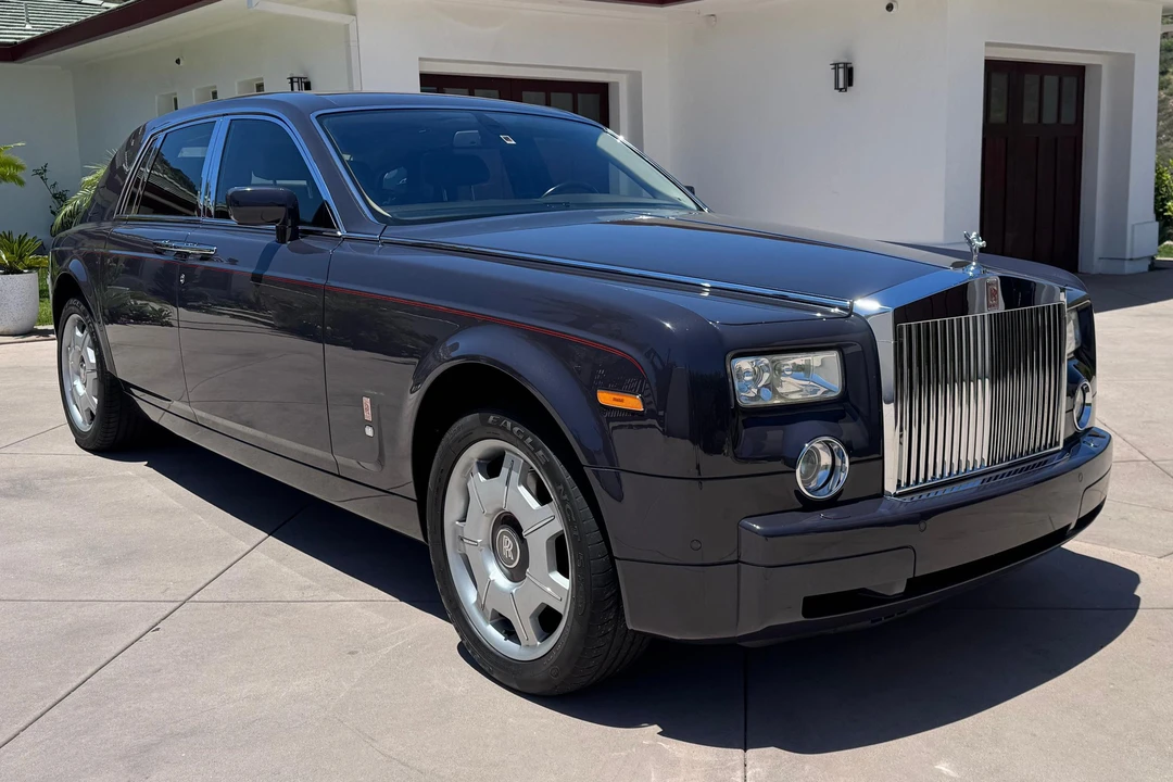 2004 Rolls-Royce Phantom VII - Image 14 of 31