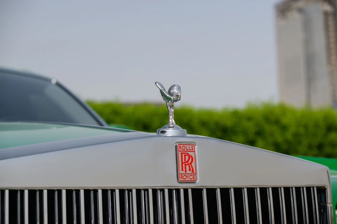 2004 Rolls-Royce Phantom VII - Image 23 of 31