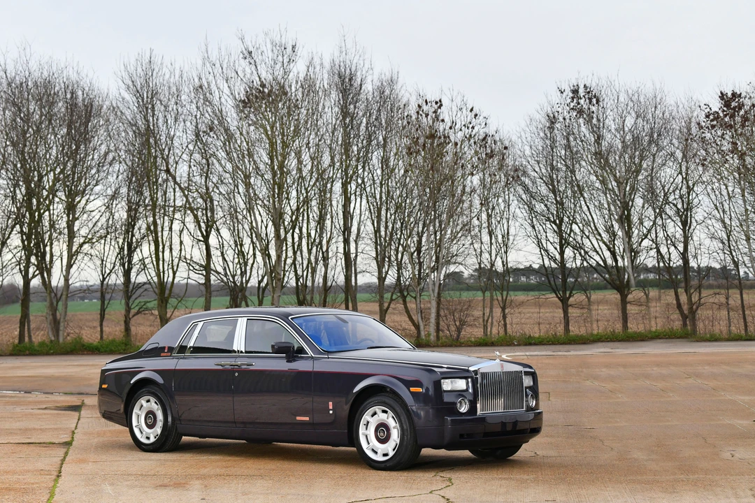 2004 Rolls-Royce Phantom VII - Image 2 of 31