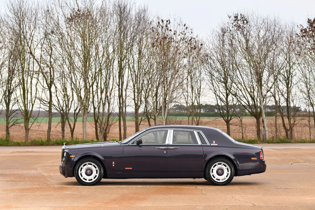 2004 Rolls-Royce Phantom VII - Image 5 of 31