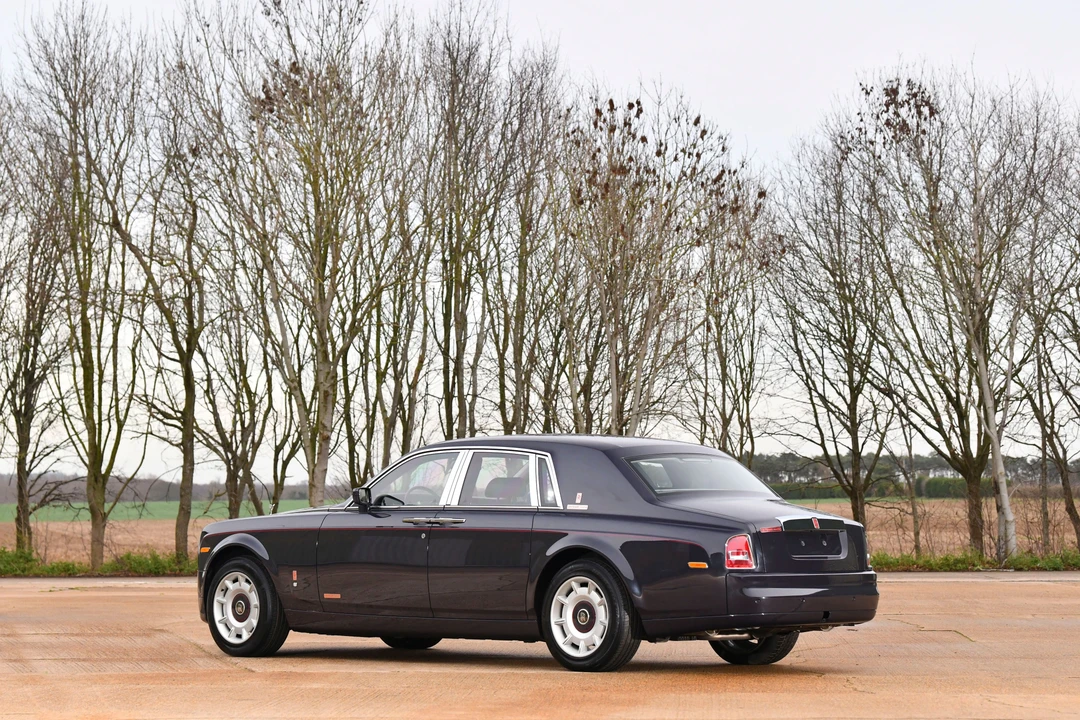 2004 Rolls-Royce Phantom VII - Image 4 of 31