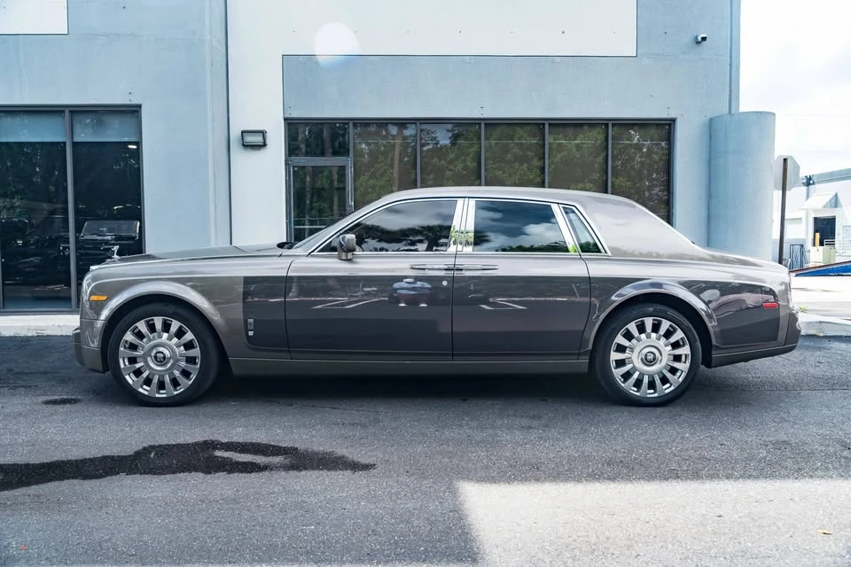 2004 Rolls-Royce Phantom VII - Image 6 of 20