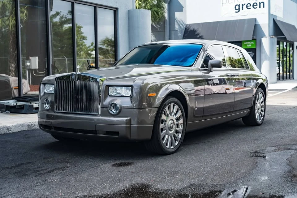 2004 Rolls-Royce Phantom VII - Image 2 of 20