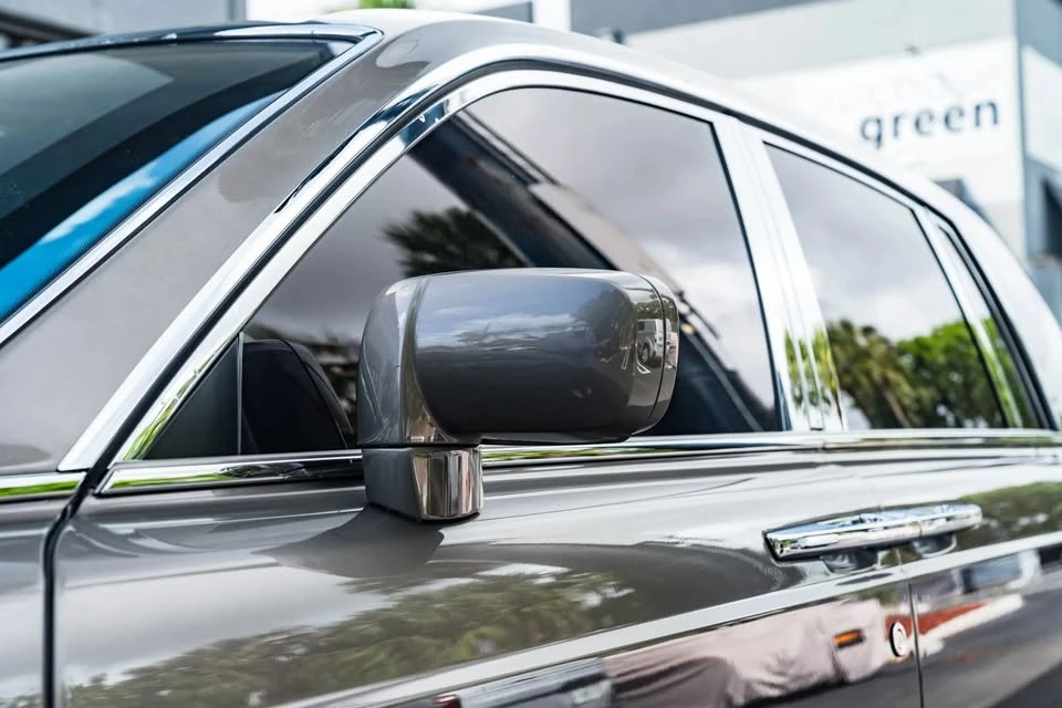 2004 Rolls-Royce Phantom VII - Image 16 of 20