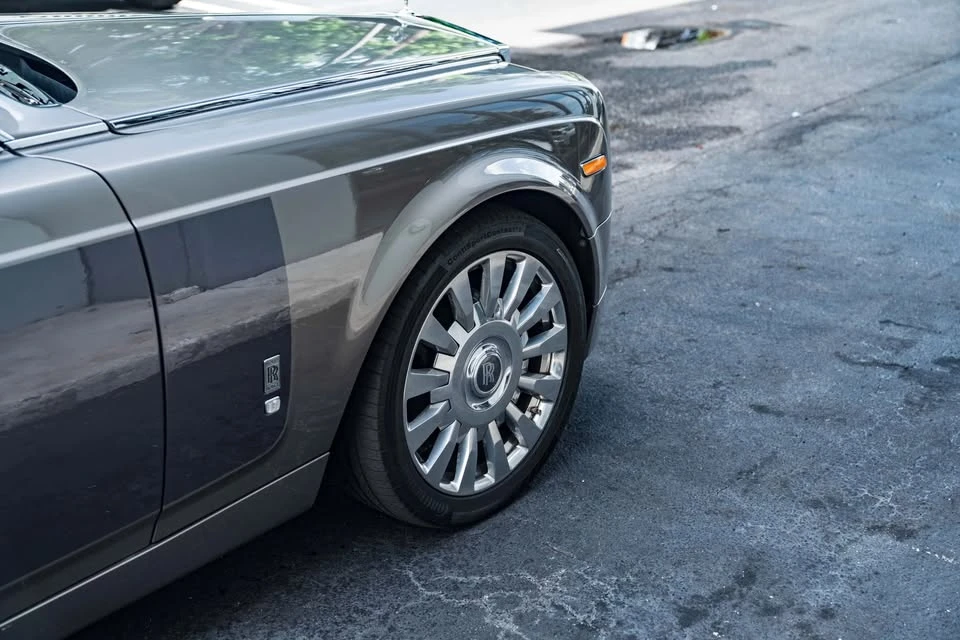 2004 Rolls-Royce Phantom VII - Image 15 of 20