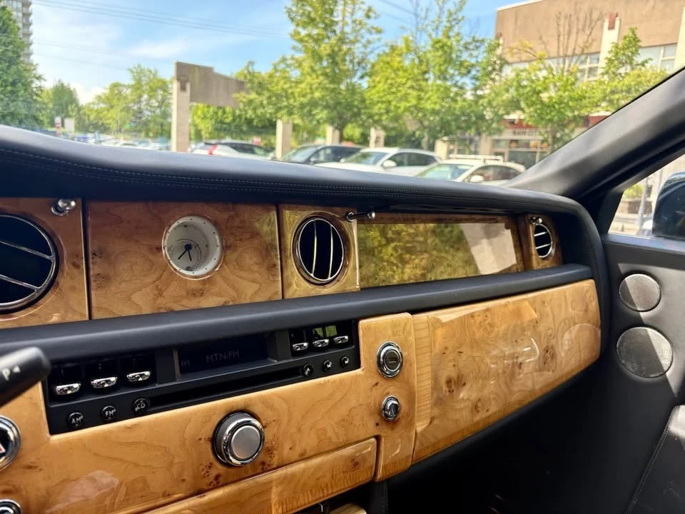 2004 Rolls-Royce Phantom VII - Image 13 of 20