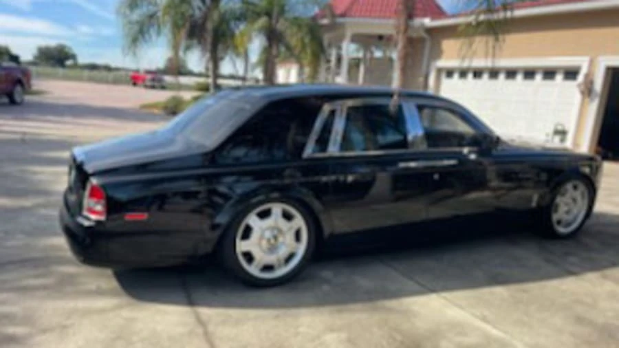 2004 Rolls-Royce Phantom VII - Image 2 of 8