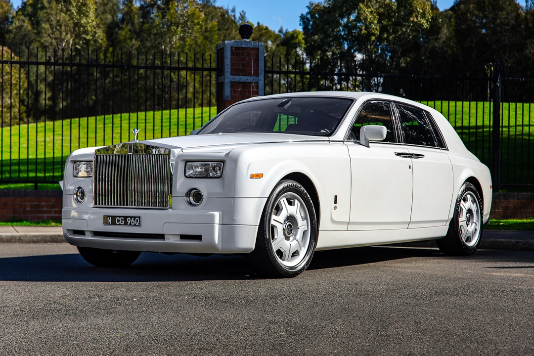 2004 Rolls-Royce Phantom VII - Image 3 of 31