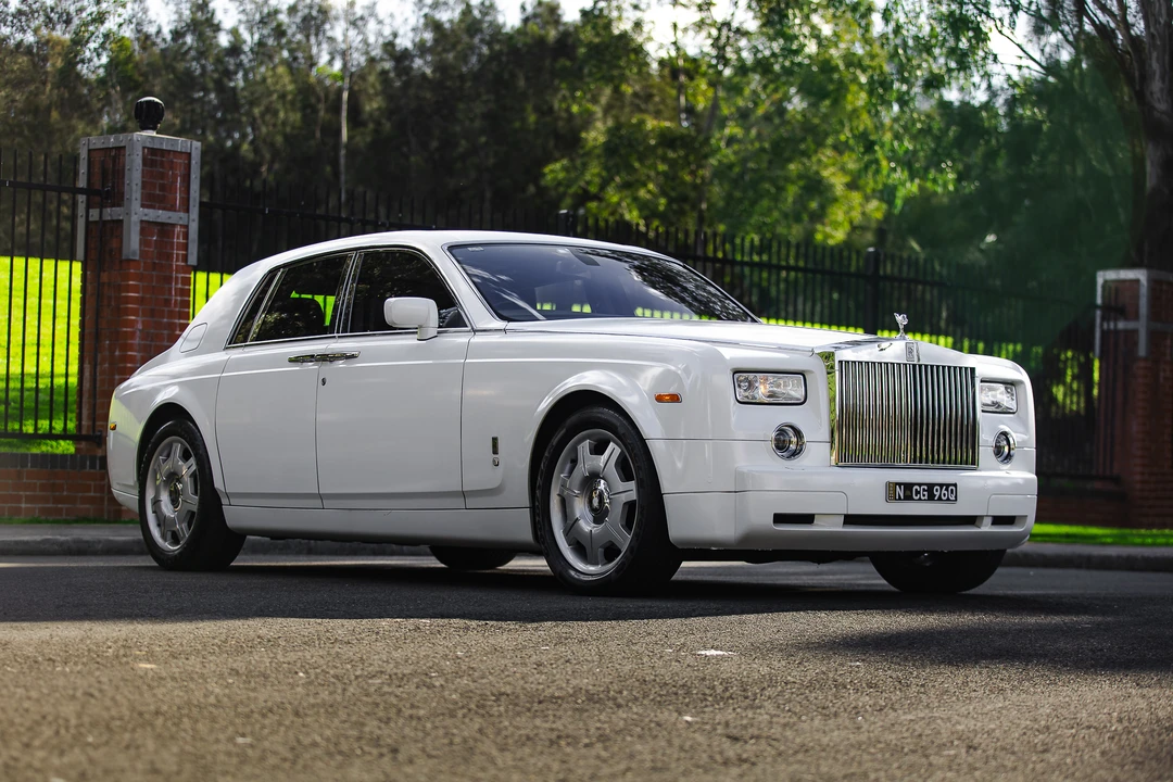 2004 Rolls-Royce Phantom VII - Image 24 of 31