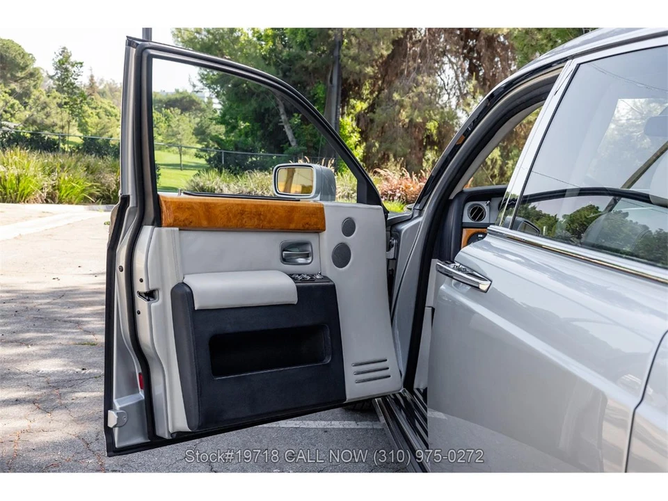 2004 Rolls-Royce Phantom VII - Image 22 of 31
