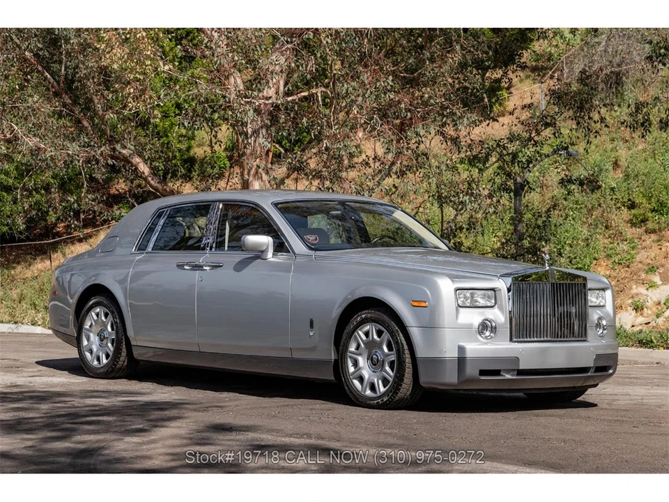 2004 Rolls-Royce Phantom VII - Image 5 of 31