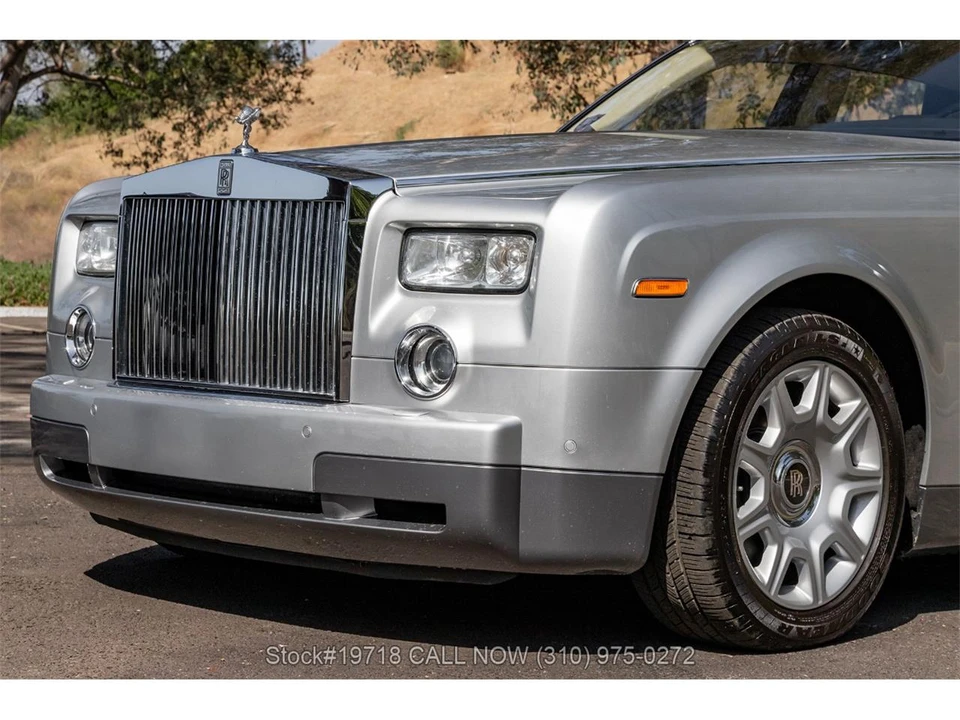 2004 Rolls-Royce Phantom VII - Image 14 of 31