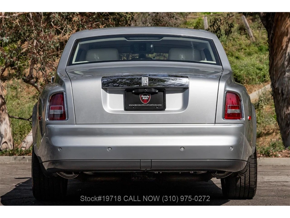 2004 Rolls-Royce Phantom VII - Image 11 of 31