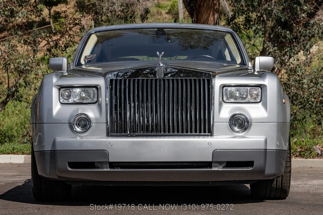 2004 Rolls-Royce Phantom VII - Image 6 of 31
