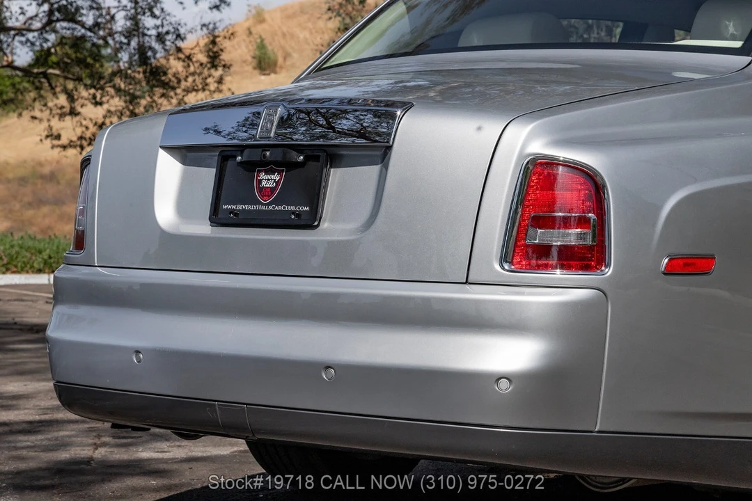 2004 Rolls-Royce Phantom VII - Image 11 of 31