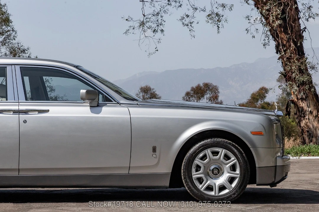 2004 Rolls-Royce Phantom VII - Image 19 of 31
