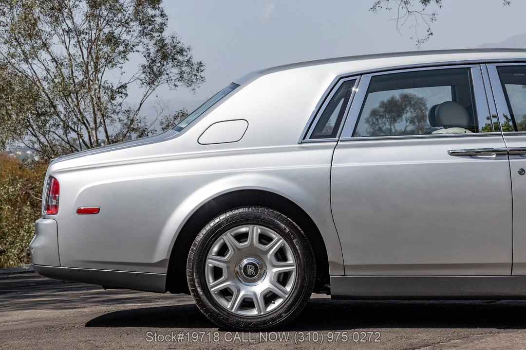 2004 Rolls-Royce Phantom VII - Image 20 of 31