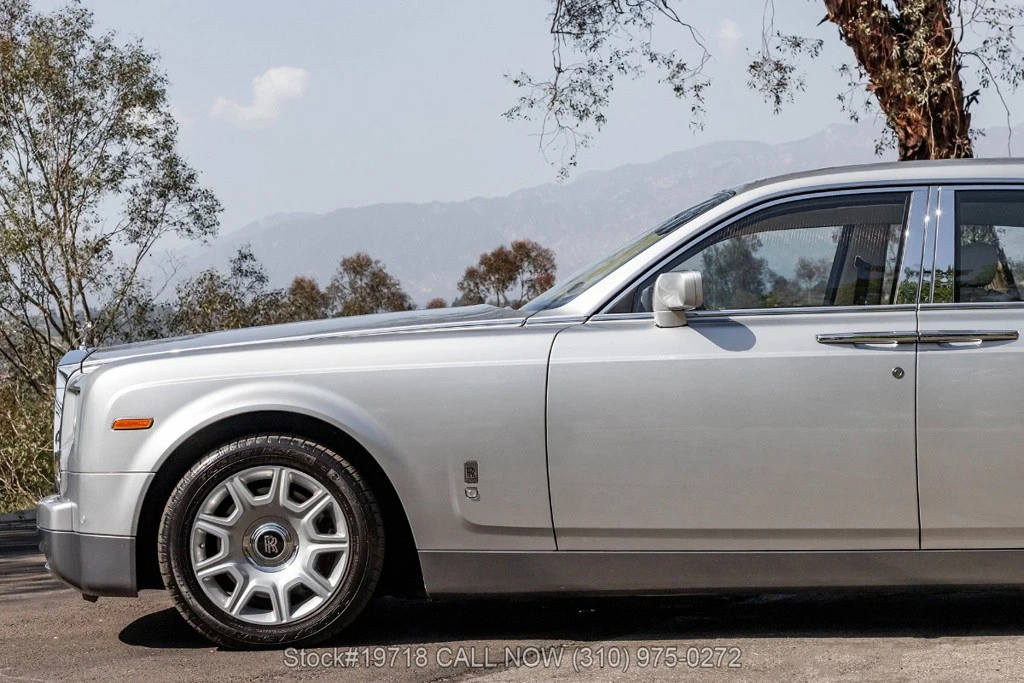 2004 Rolls-Royce Phantom VII - Image 21 of 24