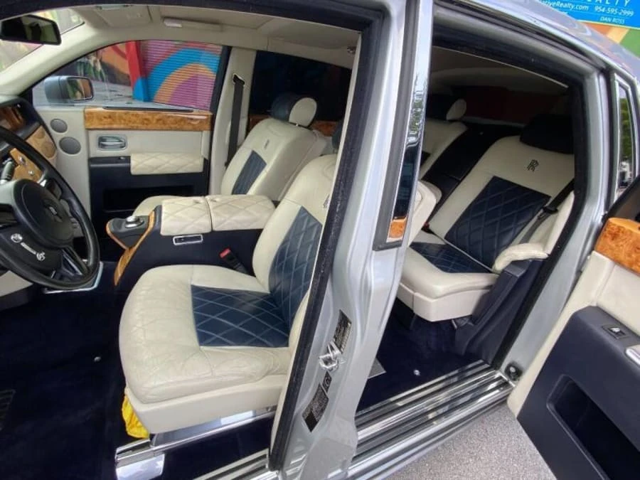 2004 Rolls-Royce Phantom VII - Image 18 of 20