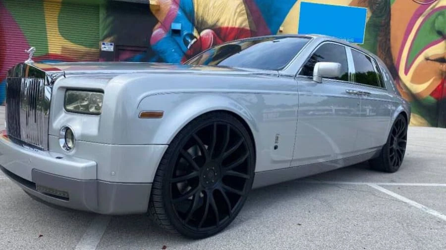 2004 Rolls-Royce Phantom VII - Image 10 of 20