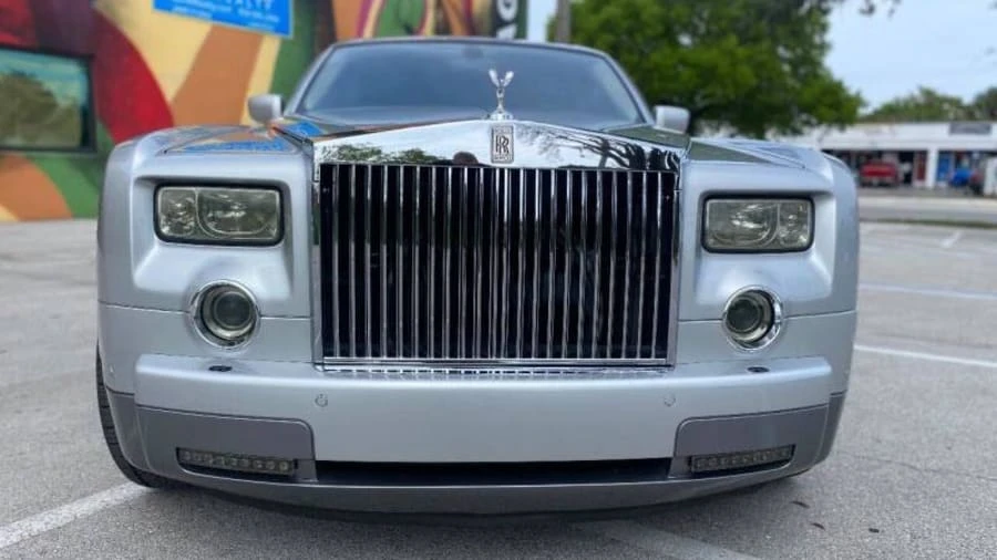 2004 Rolls-Royce Phantom VII - Image 4 of 20