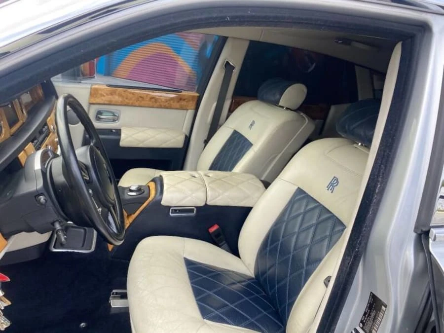 2004 Rolls-Royce Phantom VII - Image 15 of 20