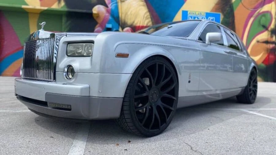 2004 Rolls-Royce Phantom VII - Image 5 of 20