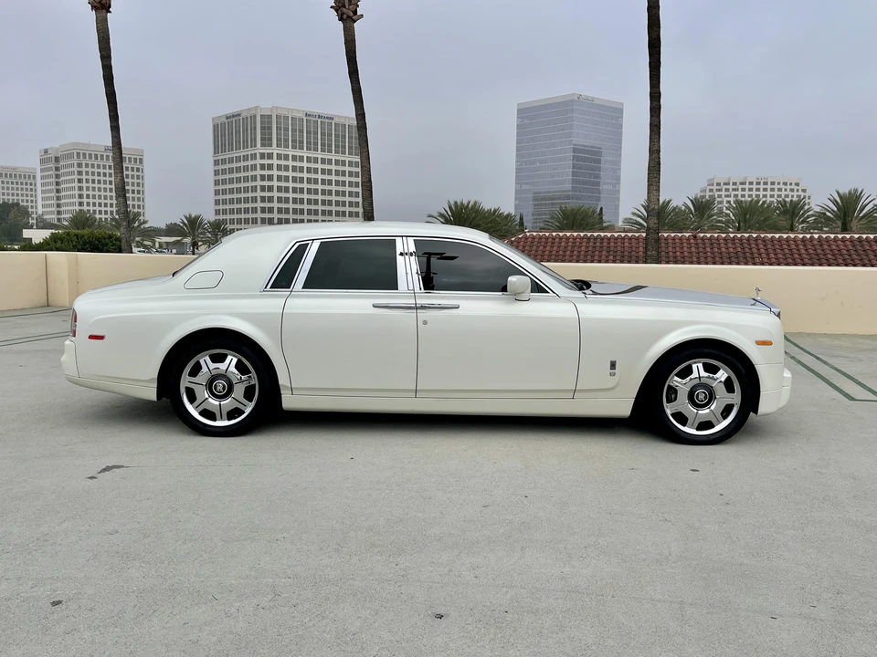 2004 Rolls-Royce Phantom VII - Image 13 of 31