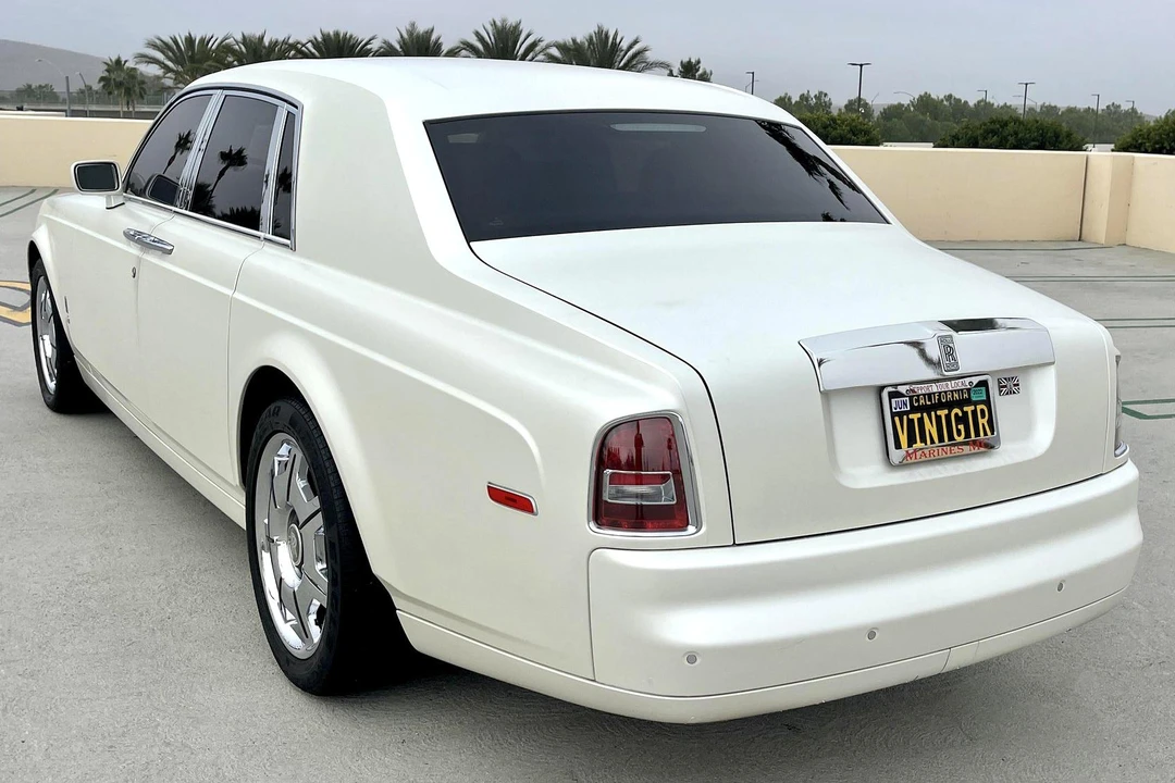 2004 Rolls-Royce Phantom VII - Image 4 of 31
