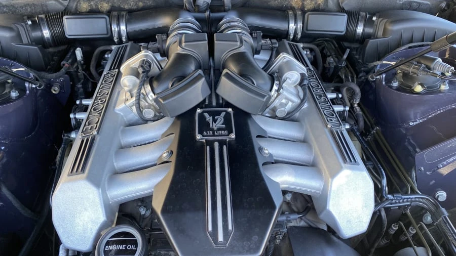 2004 Rolls-Royce Phantom VII - Image 9 of 14