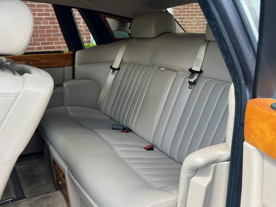 2004 Rolls-Royce Phantom VII - Image 7 of 13